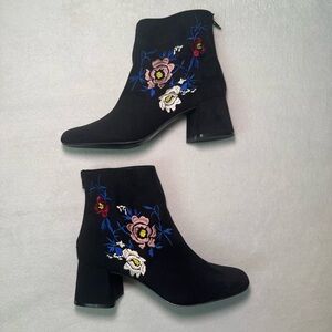 Vintage Floral Embroidered Black Ankle Booties